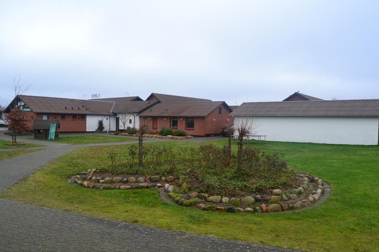 Paarup Kro Engesvang Exterior photo
